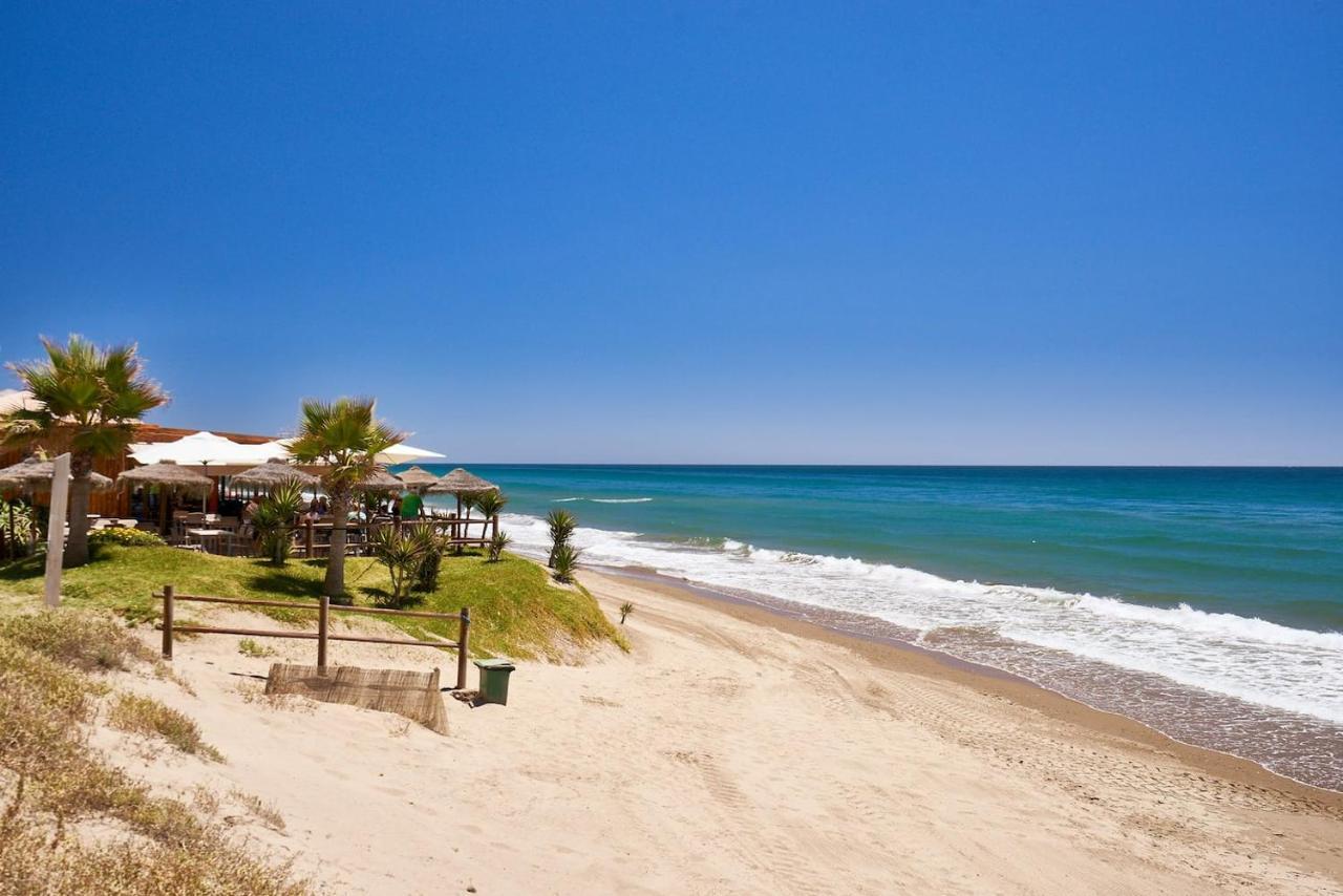 Oleholidays 344 Romana Playa Con Vistas Al Mar Marbella Kültér fotó